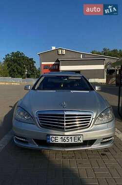 Седан Mercedes-Benz S-Class 2010 в Черновцах