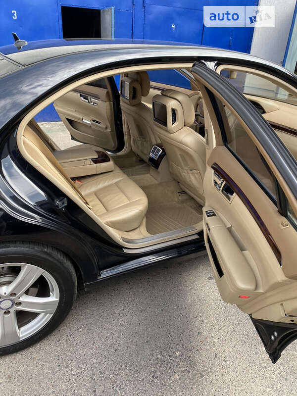 Седан Mercedes-Benz S-Class 2010 в Львові фото 11 Седан Mercedes-Benz S-Class 2010 в Львові