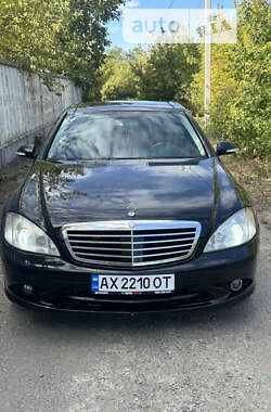 Седан Mercedes-Benz S-Class 2008 в Покровському