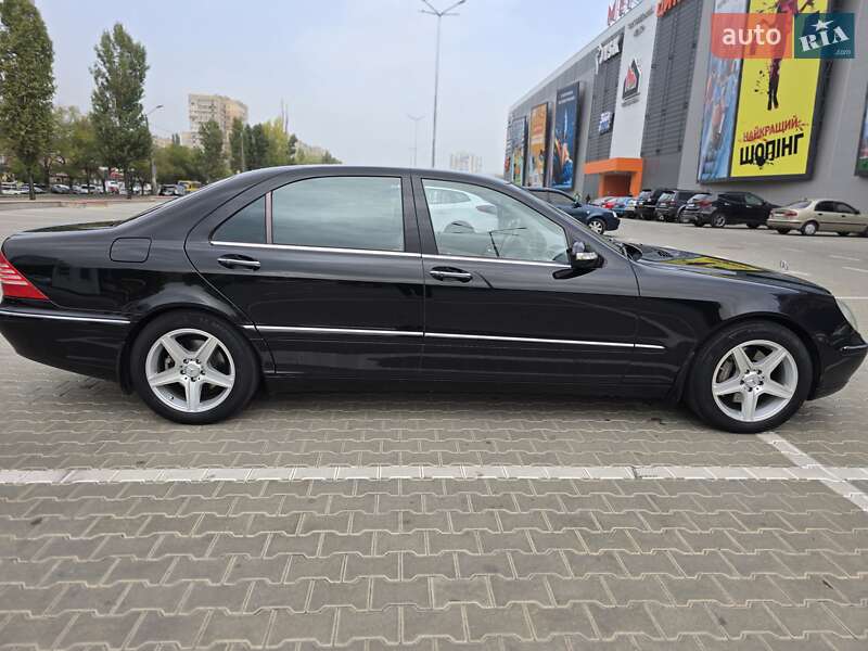 Седан Mercedes-Benz S-Class 2002 в Одесі