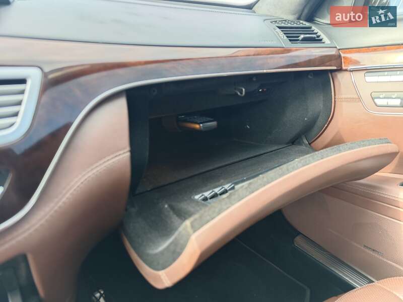 Седан Mercedes-Benz S-Class 2010 в Сумах