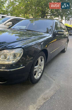 Седан Mercedes-Benz S-Class 2004 в Одессе