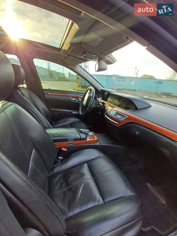Седан Mercedes-Benz S-Class 2005 в Киеве фото 4 Седан Mercedes-Benz S-Class 2005 в Киеве