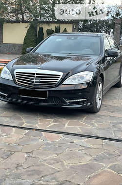 Седан Mercedes-Benz S-Class 2012 в Мостиске