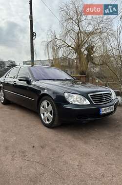 Седан Mercedes-Benz S-Class 2004 в Києві