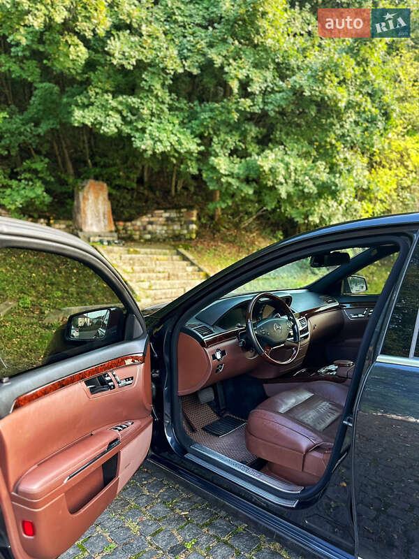Седан Mercedes-Benz S-Class 2012 в Хусте
