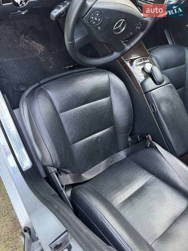 Седан Mercedes-Benz S-Class 2010 в Львові