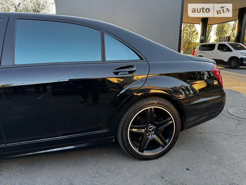 Седан Mercedes-Benz S-Class 2007 в Днепре