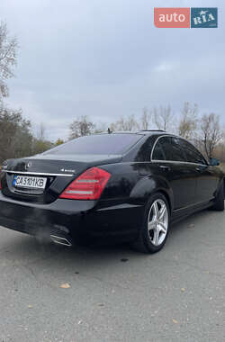 Седан Mercedes-Benz S-Class 2010 в Києві