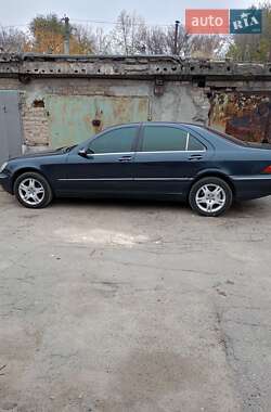 Седан Mercedes-Benz S-Class 2000 в Запорожье