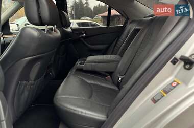 Седан Mercedes-Benz S-Class 2004 в 