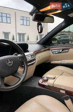 Седан Mercedes-Benz S-Class 2007 в Ровно