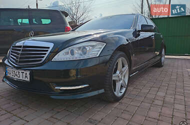 Седан Mercedes-Benz S-Class 2010 в 