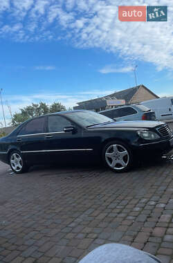 Седан Mercedes-Benz S-Class 2004 в Сарнах