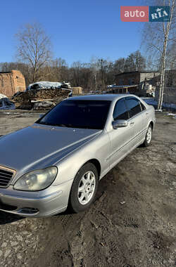 Седан Mercedes-Benz S-Class 2004 в 