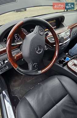 Седан Mercedes-Benz S-Class 2007 в Черновцах