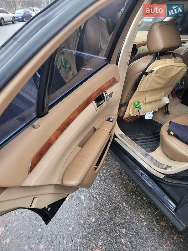 Седан Mercedes-Benz S-Class 2005 в Борисполе