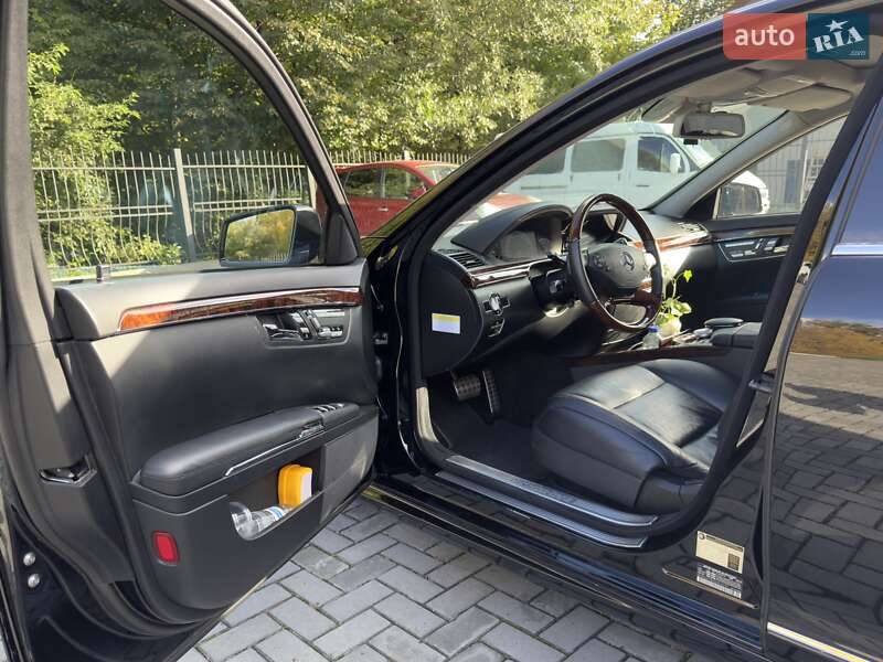 Седан Mercedes-Benz S-Class 2012 в Трускавце