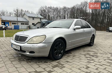 Седан Mercedes-Benz S-Class 2001 в Долині