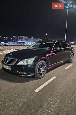 Седан Mercedes-Benz S-Class 2008 в 