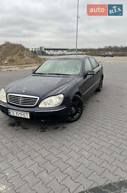 Седан Mercedes-Benz S-Class 2002 в Чернівцях