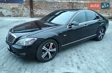 Седан Mercedes-Benz S-Class 2006 в Львові