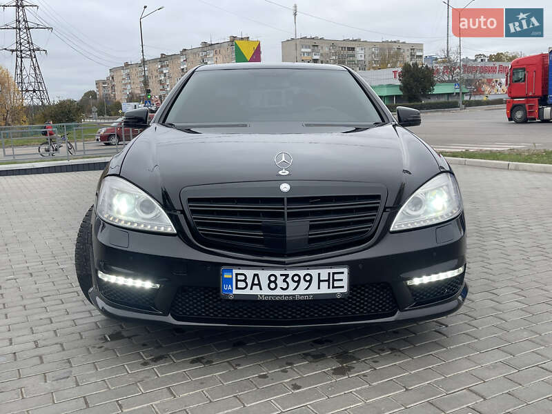 Седан Mercedes-Benz S-Class 2007 в Александрие