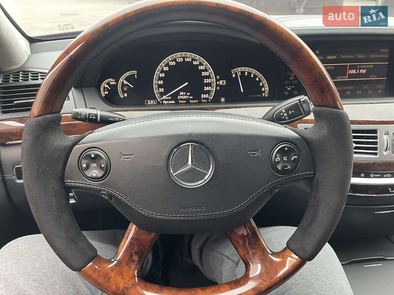 Седан Mercedes-Benz S-Class 2007 в Александрие