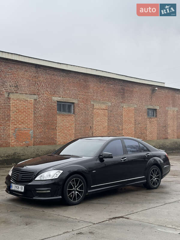 Седан Mercedes-Benz S-Class 2005 в Сумах