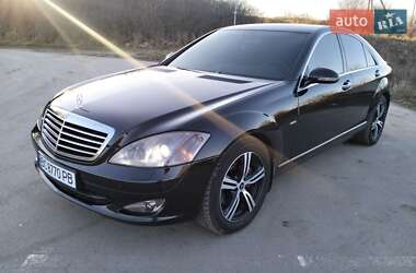 Седан Mercedes-Benz S-Class 2006 в Львові