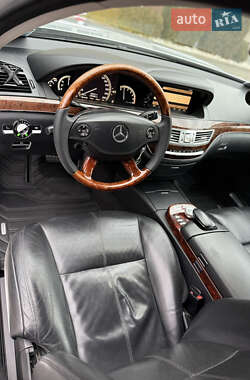 Седан Mercedes-Benz S-Class 2007 в Чернівцях