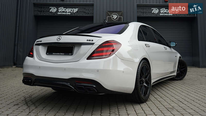 Седан Mercedes-Benz S-Class 2013 в Львові
