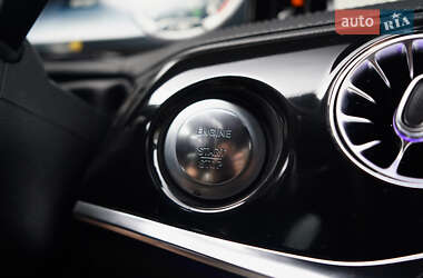 Седан Mercedes-Benz S-Class 2013 в 