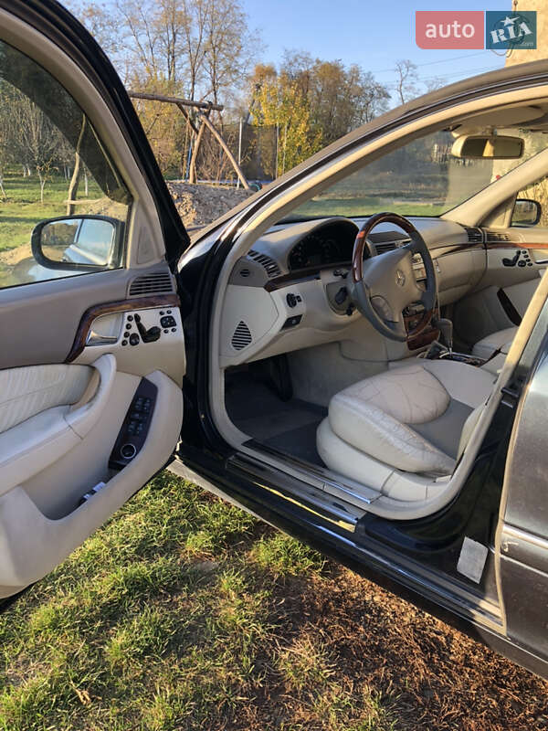 Седан Mercedes-Benz S-Class 2004 в Черновцах