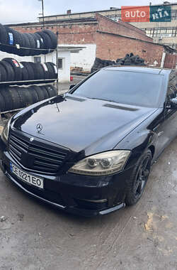 Седан Mercedes-Benz S-Class 2006 в Чернівцях