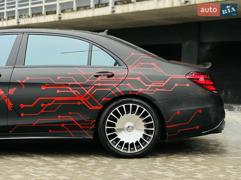 Седан Mercedes-Benz S-Class 2016 в Києві