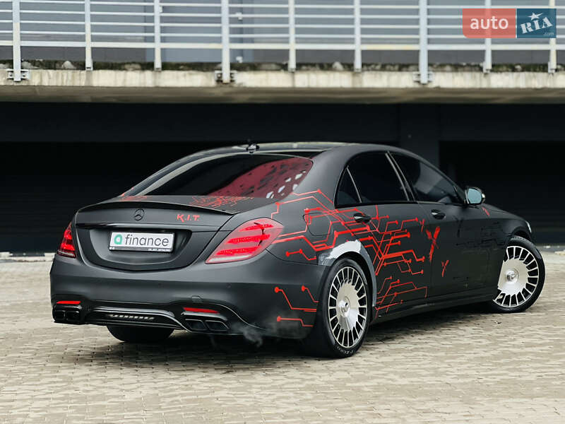 Седан Mercedes-Benz S-Class 2016 в Києві