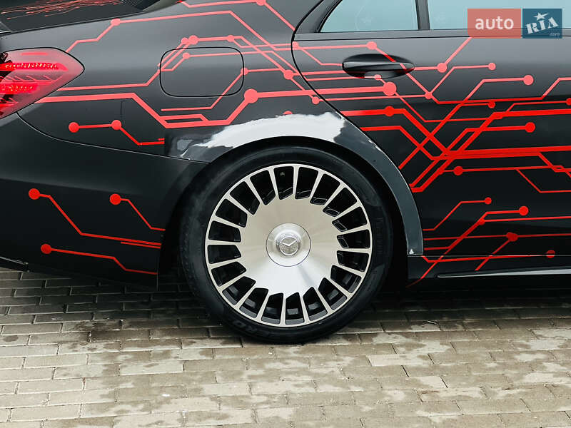 Седан Mercedes-Benz S-Class 2016 в Києві