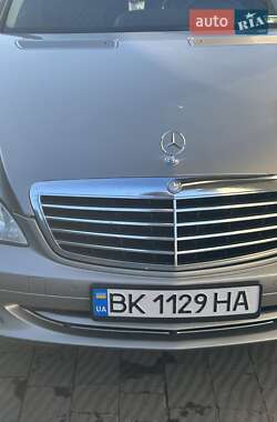 Седан Mercedes-Benz S-Class 2006 в 