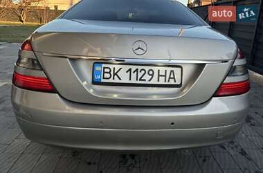 Седан Mercedes-Benz S-Class 2006 в 