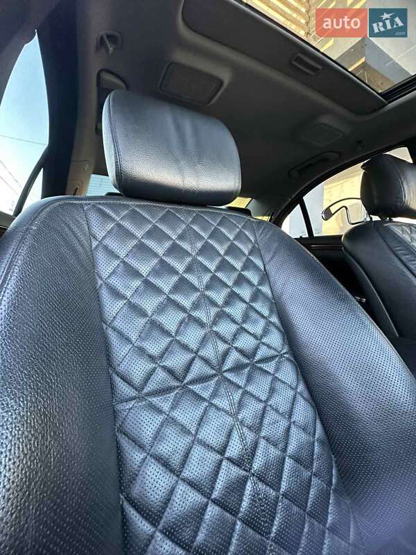 Седан Mercedes-Benz S-Class 2006 в Сарнах