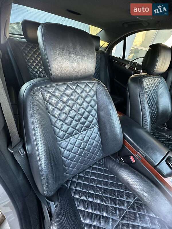 Седан Mercedes-Benz S-Class 2006 в Сарнах