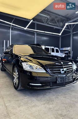 Седан Mercedes-Benz S-Class 2009 в Черновцах