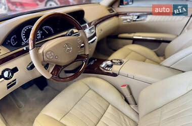 Седан Mercedes-Benz S-Class 2009 в Черновцах