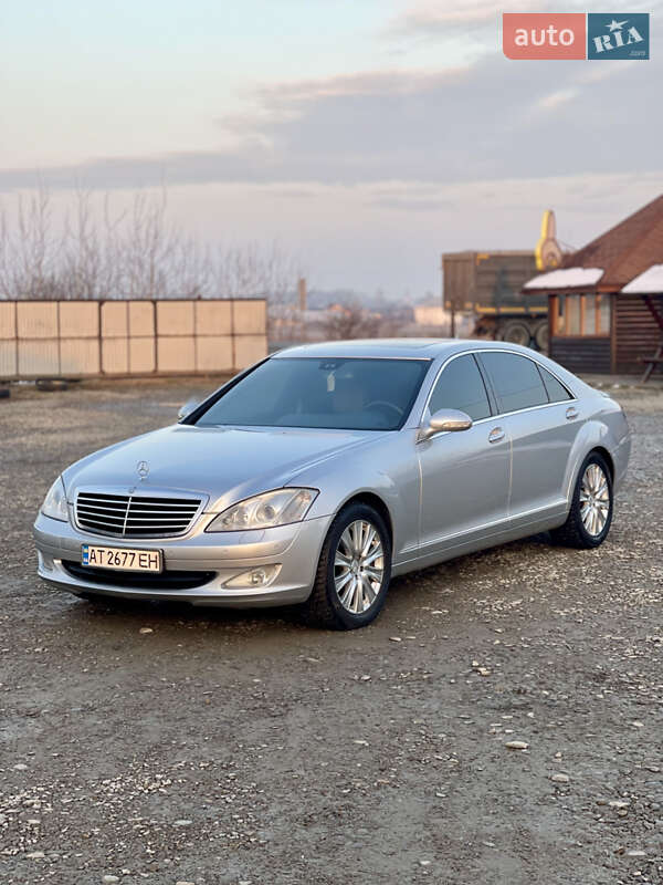 Седан Mercedes-Benz S-Class 2006 в Коломиї