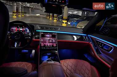Седан Mercedes-Benz S-Class 2022 в 