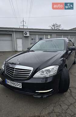 Седан Mercedes-Benz S-Class 2011 в Одесі