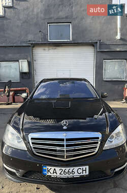 Седан Mercedes-Benz S-Class 2010 в Києві