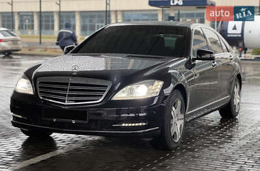 Седан Mercedes-Benz S-Class 2012 в Дніпрі