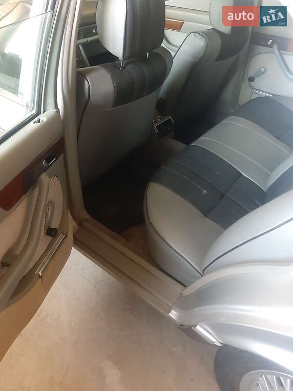 Седан Mercedes-Benz S-Class 1984 в Дніпрі